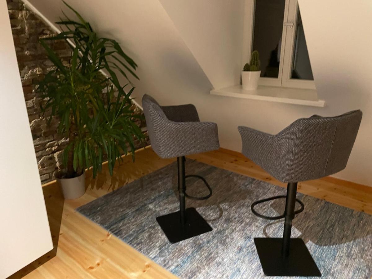 Voh Super Exklusives Loft, Zentral, Smart-Tv, Parkplatz Apartment Vohenstrauss Luaran gambar